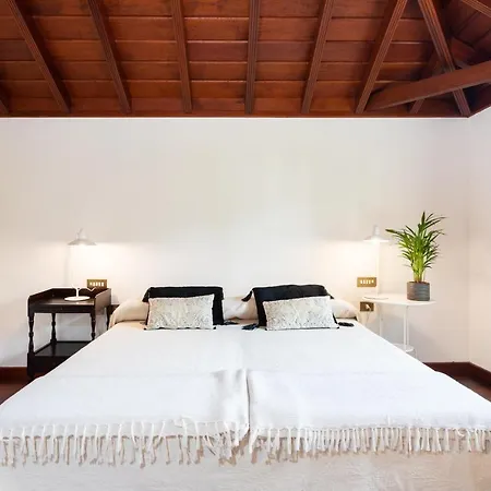 Pillowabroad - La Casita